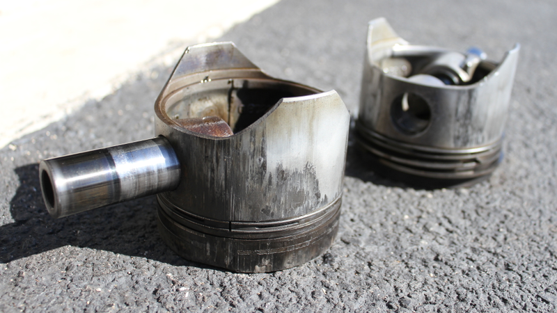 Note the difference: the rings around the other, less damaged piston look like miniature bellows as they spring out around it. The ones around Cylinder No. 2's piston, however, were a solid mass.